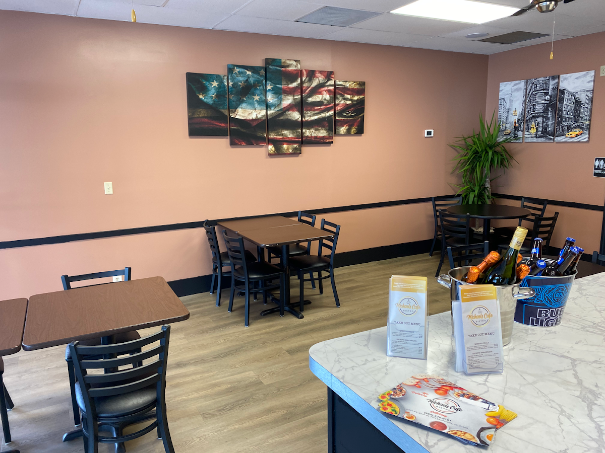 Michael's Cafe Bistro